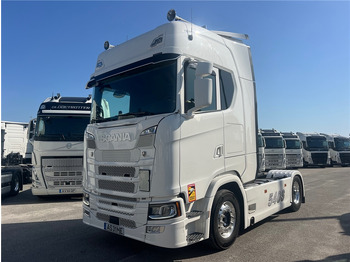 Vlačilec SCANIA S 540