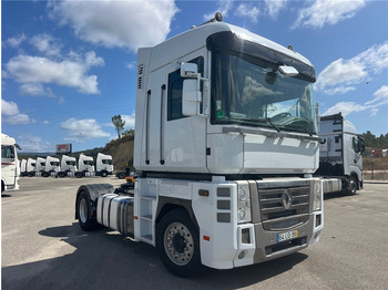 Vlačilec Renault AE 440: slika 3