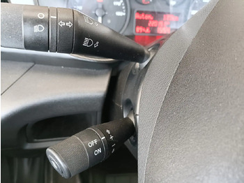 Dostavno vozilo IVECO DAILY 35C15: slika 4
