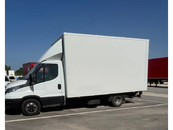 Dostavno vozilo z zabojnikom IVECO Daily 35c14