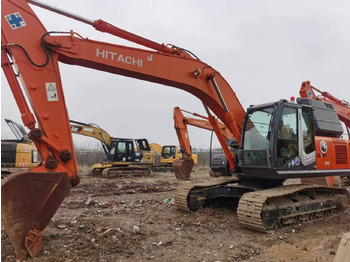 Bager goseničar Hitachi ZX250: slika 2