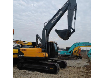 Bager goseničar HYUNDAI