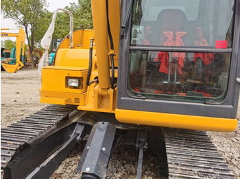 Bager goseničar KOMATSU PC70-8