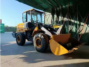 Kolesni nakladalec XCMG LW300KN