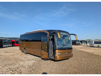 Potovalni avtobus MERCEDES-BENZ Tourino