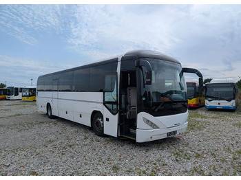 Potovalni avtobus NEOPLAN