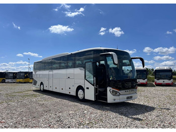 Potovalni avtobus SETRA