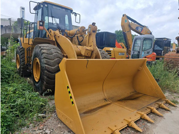 Kolesni nakladalec CATERPILLAR 966H