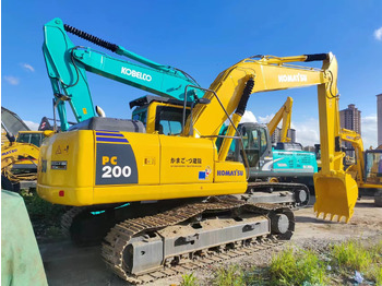 Bager goseničar KOMATSU PC200-8
