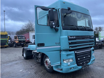 Vlačilec DAF XF 105 460