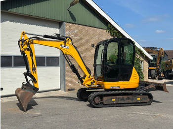 Mini bager JCB 8050