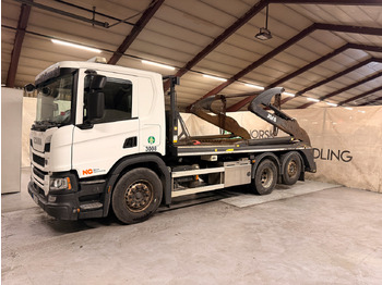 Komunalni tovornjak SCANIA P 410