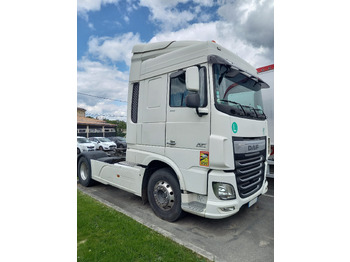 Vlačilec DAF XF