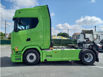 Vlačilec SCANIA S 500