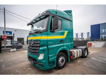Vlačilec MERCEDES-BENZ Actros 1845
