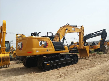 Bager goseničar CATERPILLAR