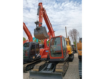 Bager goseničar DOOSAN DX75