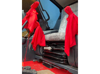 Hyundai 225LC-9S  lizing Hyundai 225LC-9S: slika 4