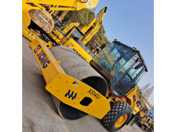 Kompaktor XCMG XS143J road roller: slika 3
