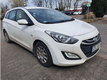 Avtomobil HYUNDAI