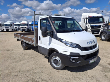 Dostavno vozilo z dvojno kabino IVECO Daily
