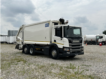 Smetarski tovornjak SCANIA P