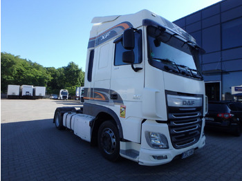 Vlačilec DAF XF 460