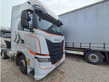 Vlačilec IVECO