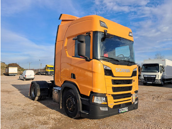 Vlačilec SCANIA R 410