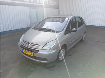 Avtomobil CITROËN