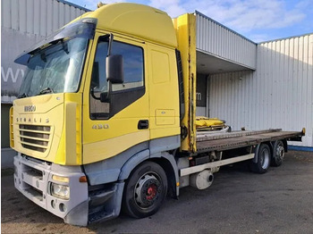 Tovornjak s ponjavo IVECO Stralis