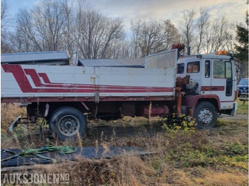 Tovornjak prekucnik 1986 Volvo FL6164X2 tippbil med kran: slika 4
