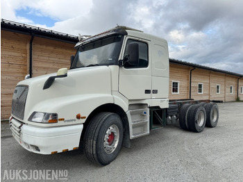 Tovornjak-šasija VOLVO