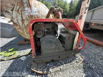 Gradbena oprema Bomag Reverserbar Vibroplate: slika 5