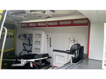 Mercedes Benz AMBULANCE Lot of 10 units Sprinter 313 CDI Automatic lizing Mercedes Benz AMBULANCE Lot of 10 units Sprinter 313 CDI Automatic: slika 5