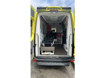 Mercedes Benz AMBULANCE Lot of 10 units Sprinter 313 CDI Automatic lizing Mercedes Benz AMBULANCE Lot of 10 units Sprinter 313 CDI Automatic: slika 3