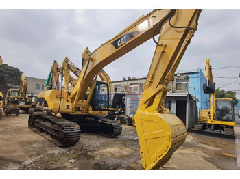 Bager goseničar CATERPILLAR 320CL