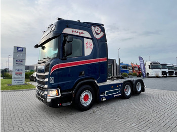 Vlačilec SCANIA R 520