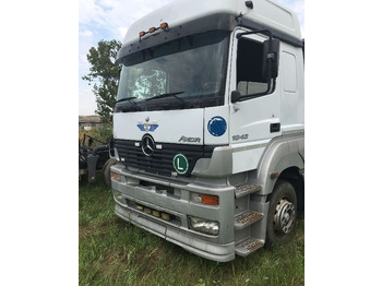 Vlačilec MERCEDES-BENZ Axor