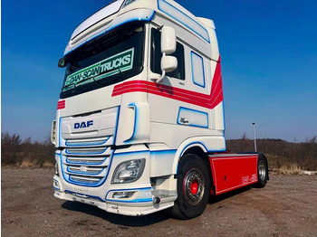 Vlačilec DAF XF 450