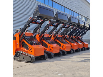 Nov Mini nakladalec LEZUM Free Shipping Mini Skid Steer Loader Compact Track Electric/Diesel Chinese Mini Skid Steer Loader For Sale With Mini Skid Steer Attachments 4 In 1 Bucket: slika 2 Nov Mini nakladalec LEZUM Free Shipping Mini Skid Steer Loader Compact Track Electric/Diesel Chinese Mini Skid Steer Loader For Sale With Mini Skid Steer Attachments 4 In 1 Bucket: slika 2