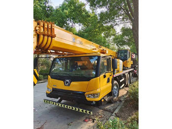 Avtodvigalo XCMG QY25K5