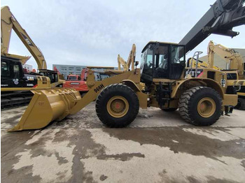 Kolesni nakladalec CATERPILLAR 966H