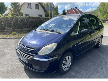 Avtomobil CITROËN