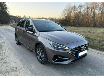 Avtomobil HYUNDAI