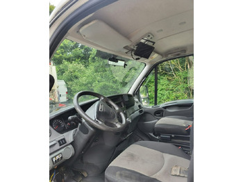 Dostavno vozilo prekucnik Iveco Inny Iveco Iveco 70C15 Wywrotka 3-strony Doka Dokka 6-osob 2013: slika 5 Dostavno vozilo prekucnik Iveco Inny Iveco Iveco 70C15 Wywrotka 3-strony Doka Dokka 6-osob 2013: slika 5