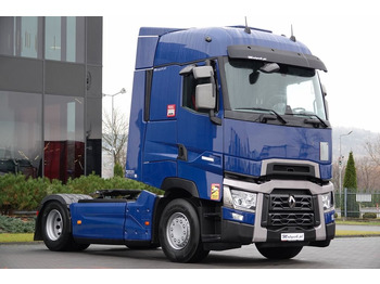 Vlačilec RENAULT T High 520
