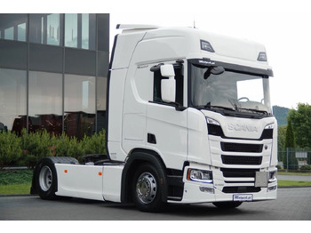 Vlačilec SCANIA R 450