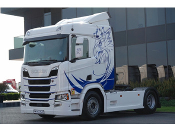 Vlačilec SCANIA R 450
