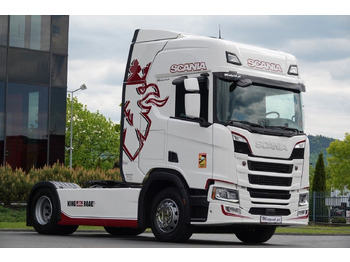 Vlačilec SCANIA R 450